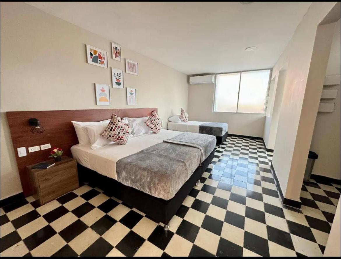 Hostel Dorado Plaza Getsemani Cartagena المظهر الخارجي الصورة